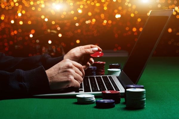ul503 Live Casino